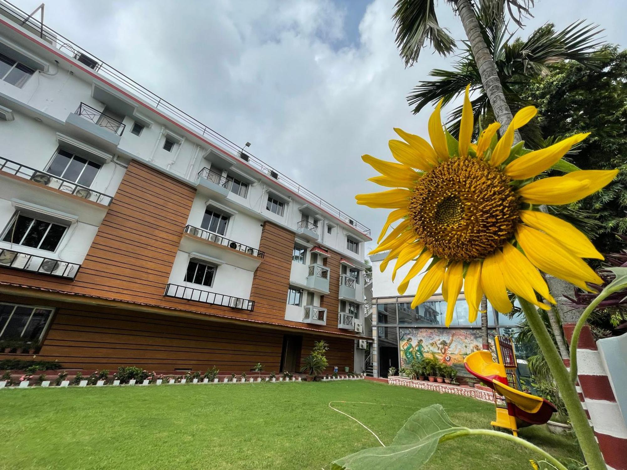 Hotel Royal Bengal Bolpur Exterior photo